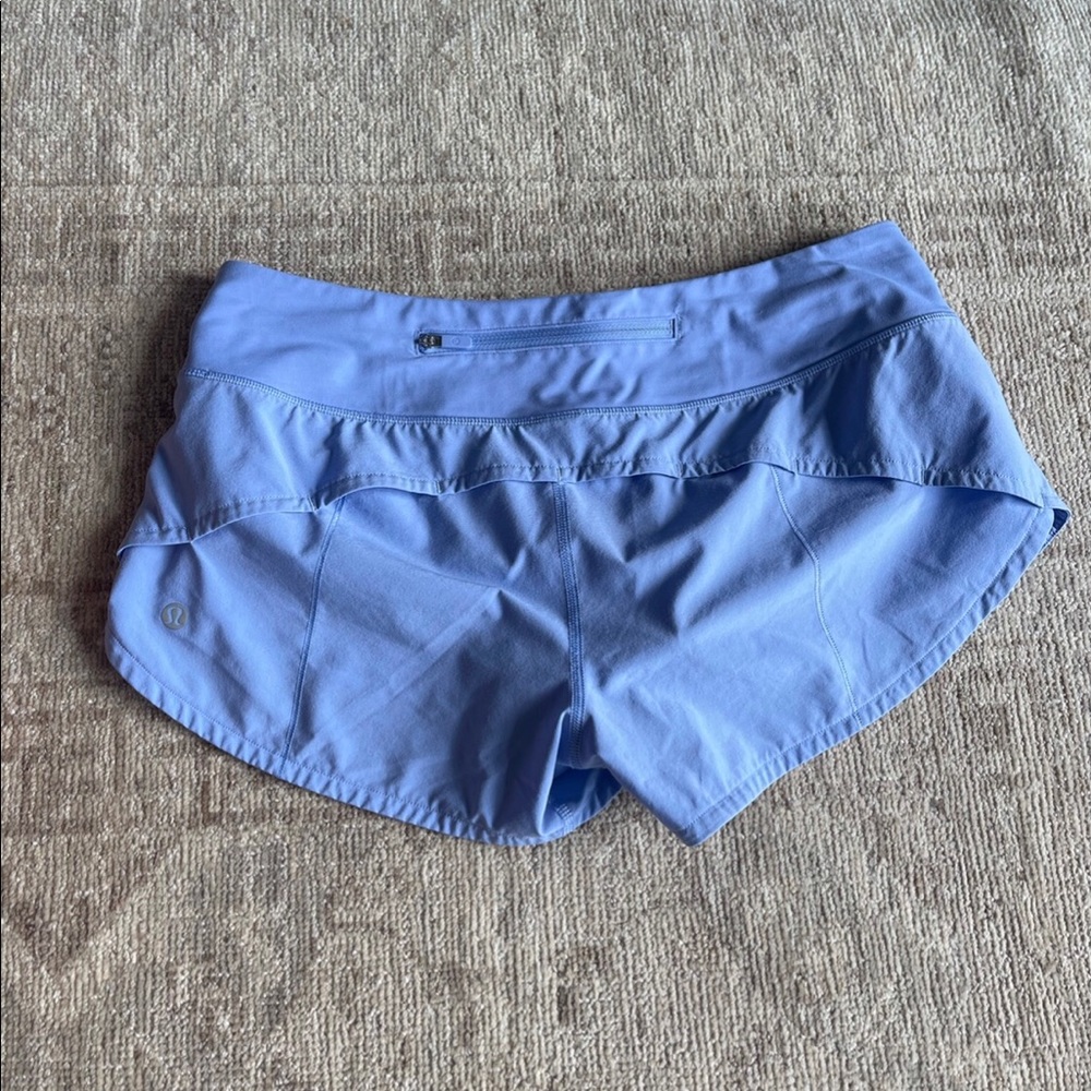 Lululemon Hotty hot shorts!